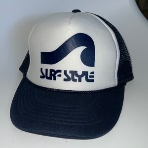 Surf Style Beachwear trucker hat navy/white osfa